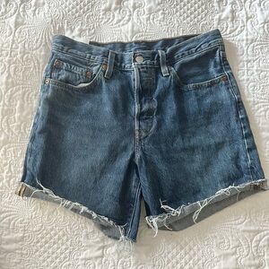 Woman’s High Waisted Levi’s Denim Shorts